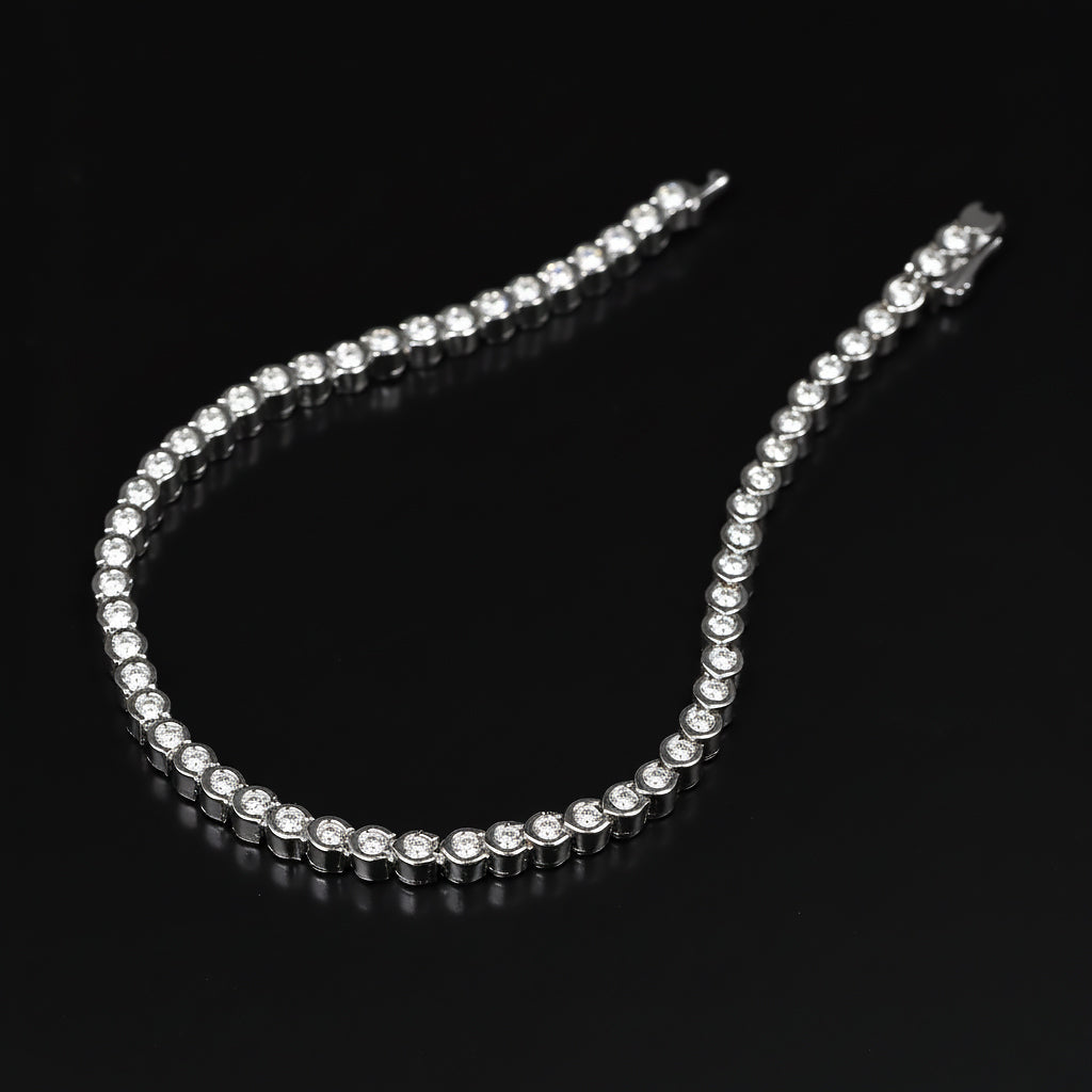 Ti&Dia Lucky Horseshoe Custom Tennis Bracelet in White Gold Plated Silver